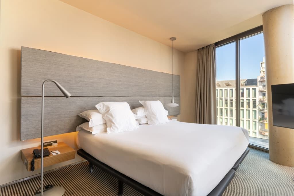 B-Hotel - photo 4