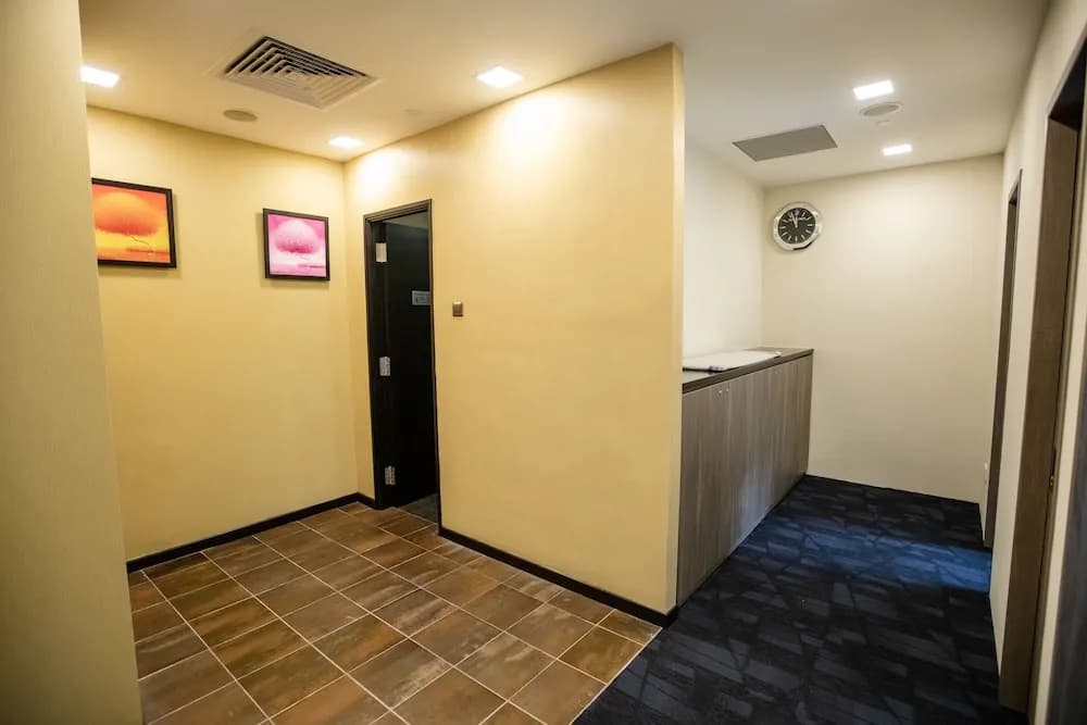JetQuay Suites - photo 11