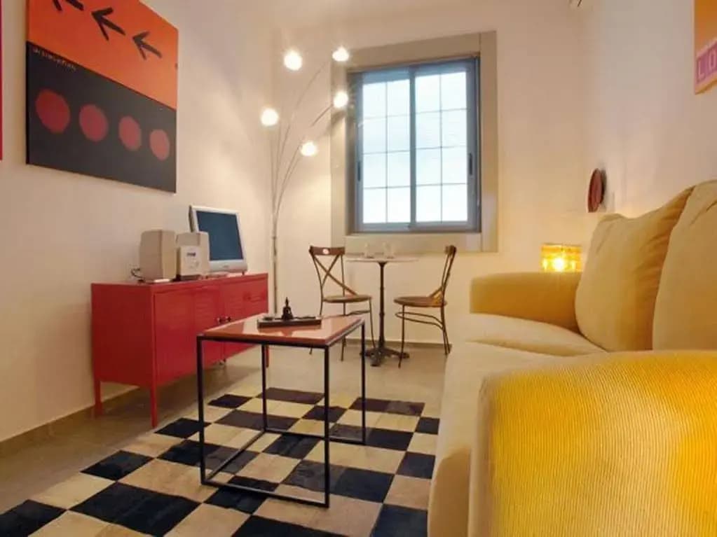 Friendly Rentals Santa Ana Boutique - photo 9