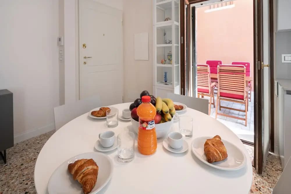 Ve.N.I.Ce Cera Remer Suite - photo 8