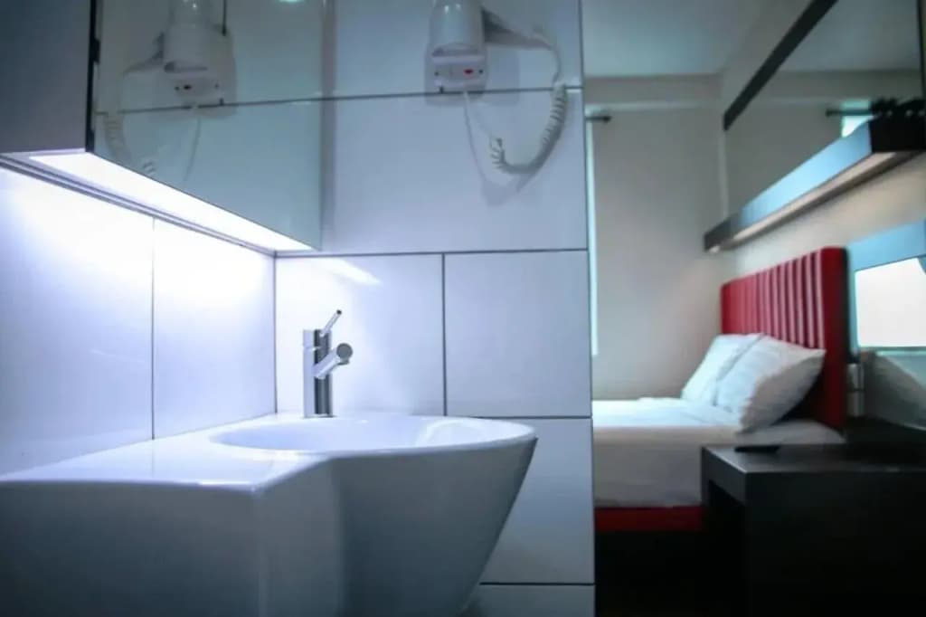 Hotel Regal Vista - photo 15