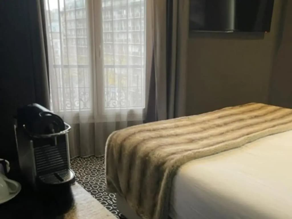 Hotel Elysées Paris - photo 20