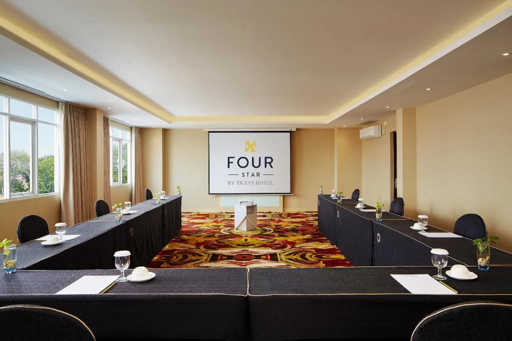 Four Star by Trans Hotel - photo 12
