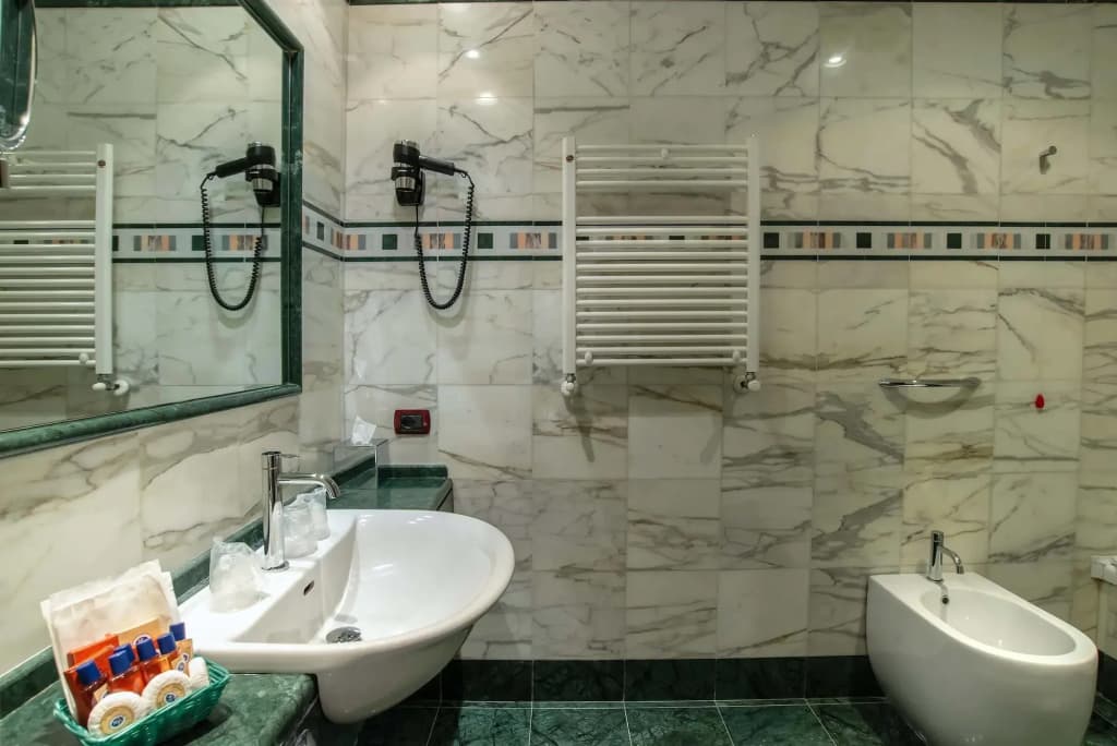 Hotel Genova - photo 10