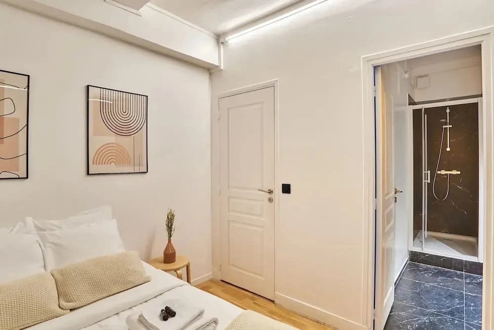 Magnificent Flat in Saint Germain des Pres - photo 1
