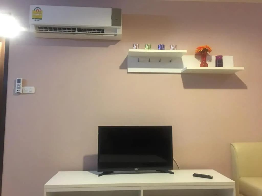 Bluroc Hua Hin Apartment - photo 2