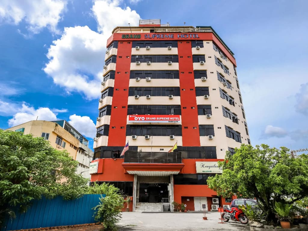 OYO 1007 Grand Supreme Hotel - main photo