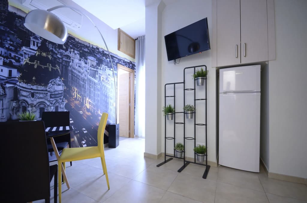 Smartr Madrid Chueca Apartment - photo 20