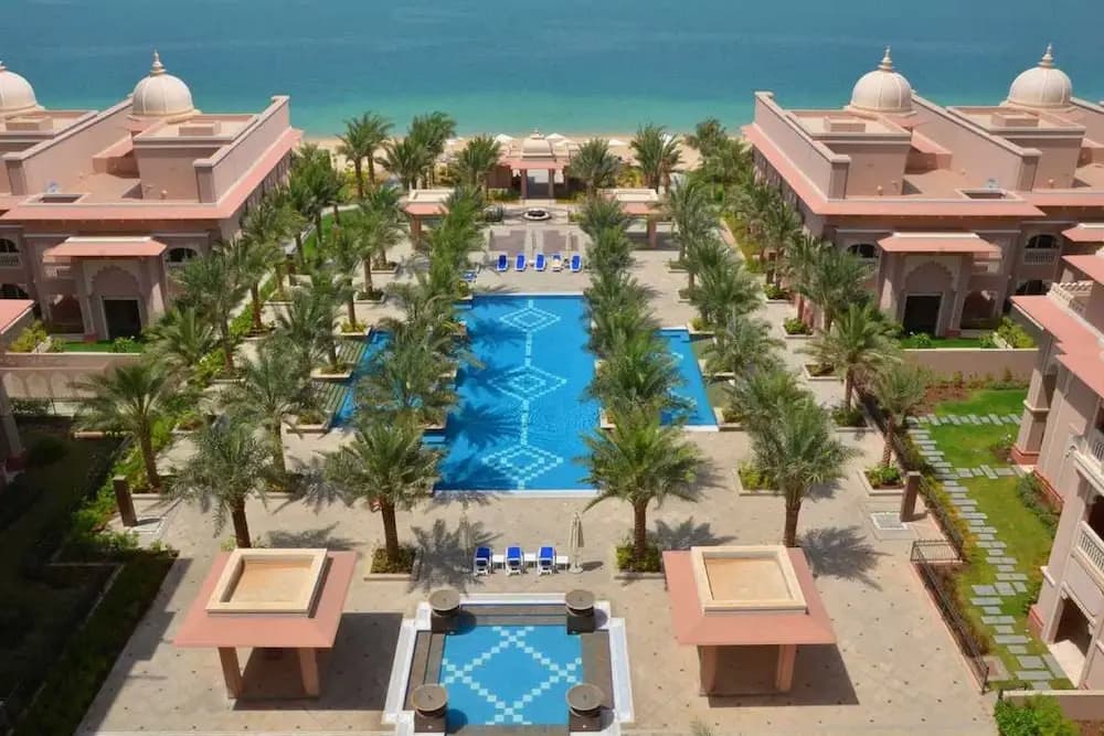 Private Beach Residence with beautiful pool - photo 14