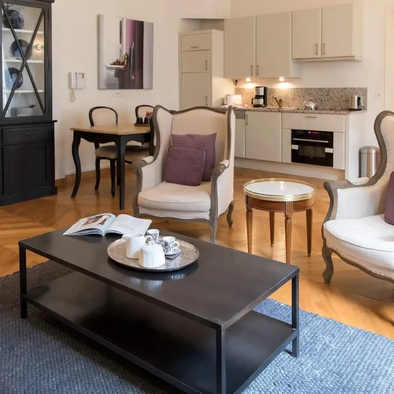 Monceau Chic I Charming 1 Bed Apt in the 8th - photo 15