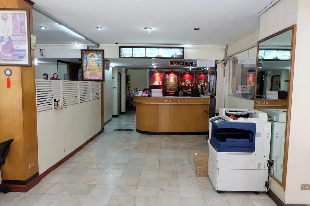 Business Inn At Sukhumvit 11 By Hjz - photo 8