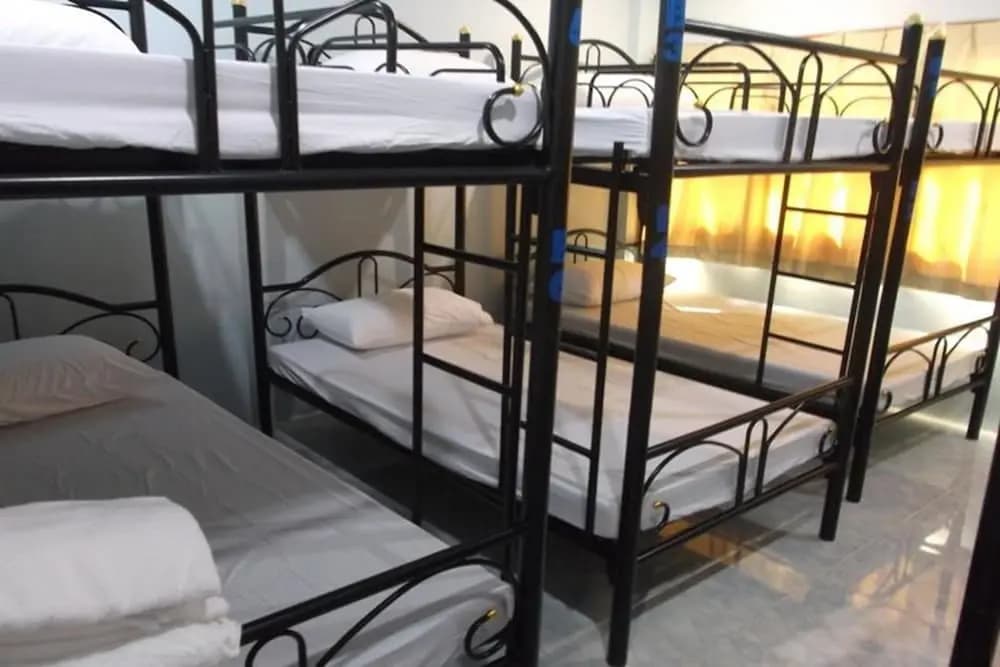 Moon Dance Hostel - photo 4