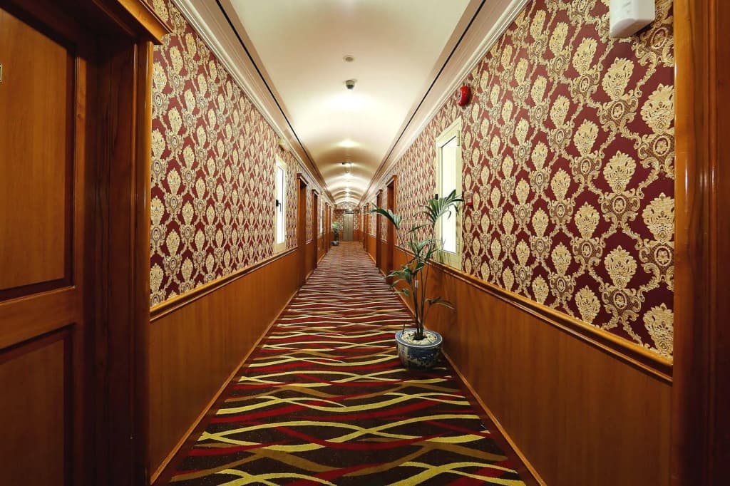 Jonrad Hotel - photo 9