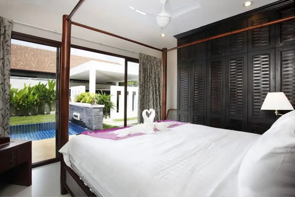 Exotic Boutique 4BR Pool Villa Toya - photo 3
