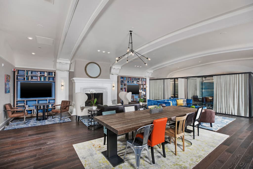Harbor Court Hotel - photo 30