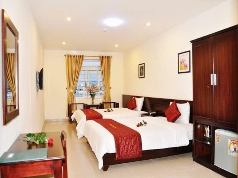 Hoai Nga Hotel - photo 2