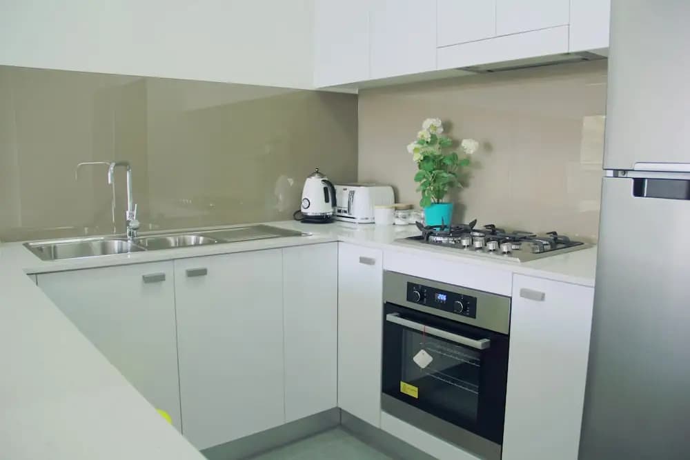 New Oriental Service Apartment - photo 4