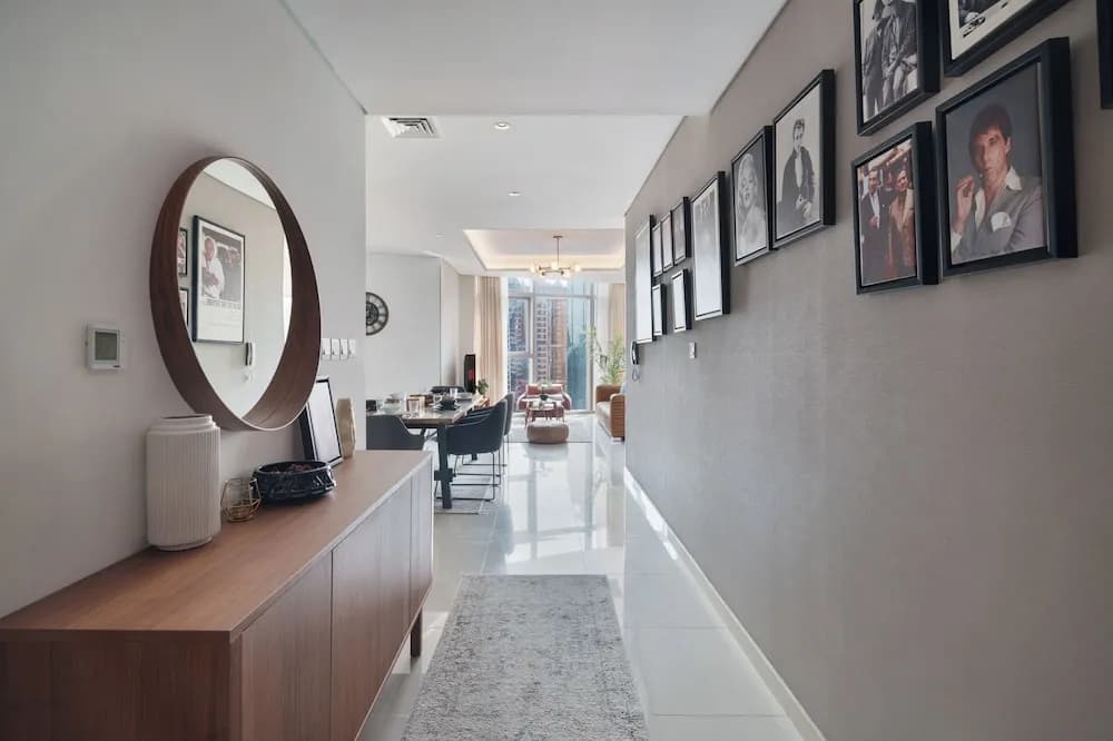Chic 2BR in Paramount Midtown - photo 12