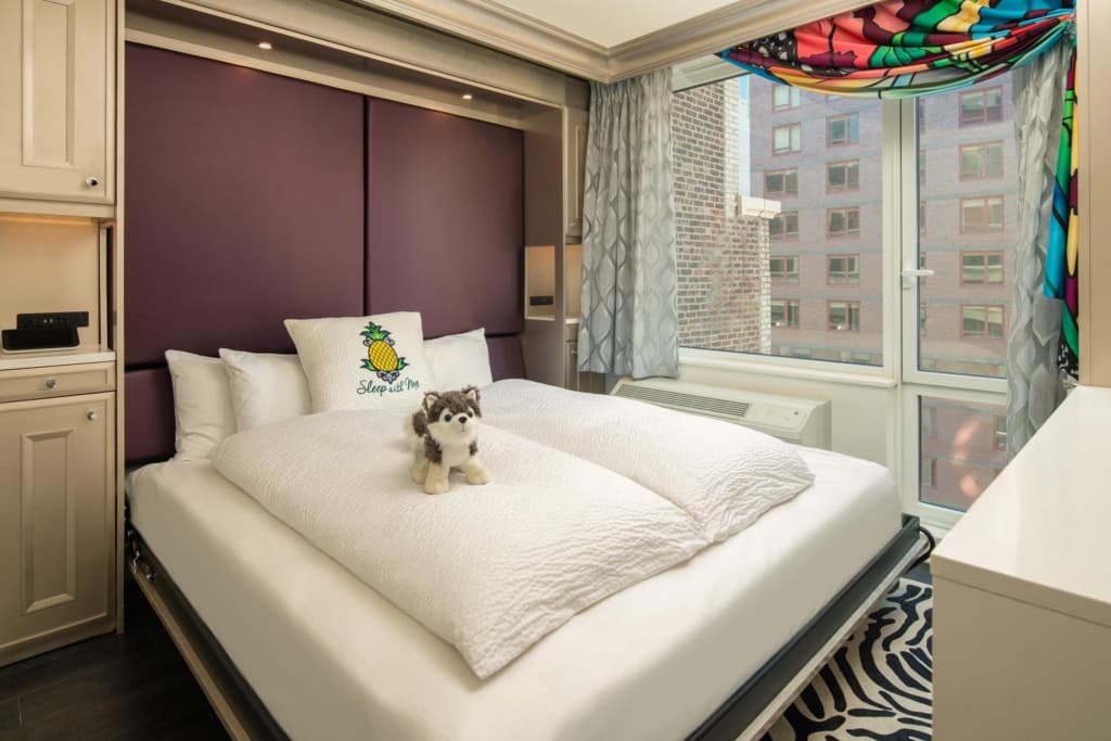 Staypineapple, An Artful Hotel, Midtown - photo 14