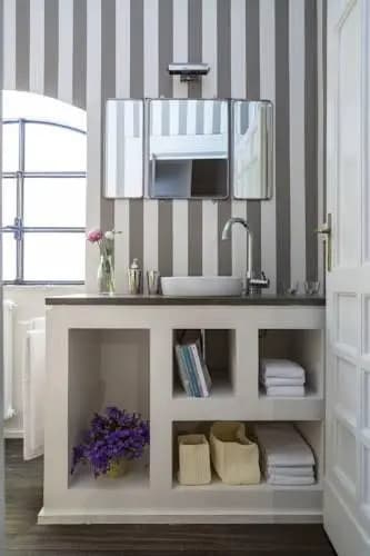 Garibaldi Suites Apartment - photo 4