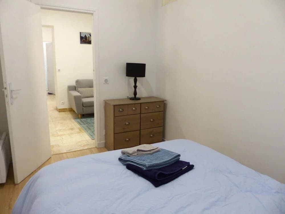 Rue Turgot Apartment - main photo