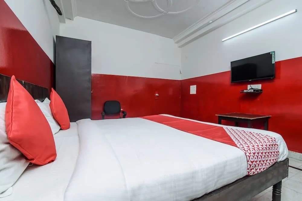 Shiva Inn By OYO Rooms - photo 2