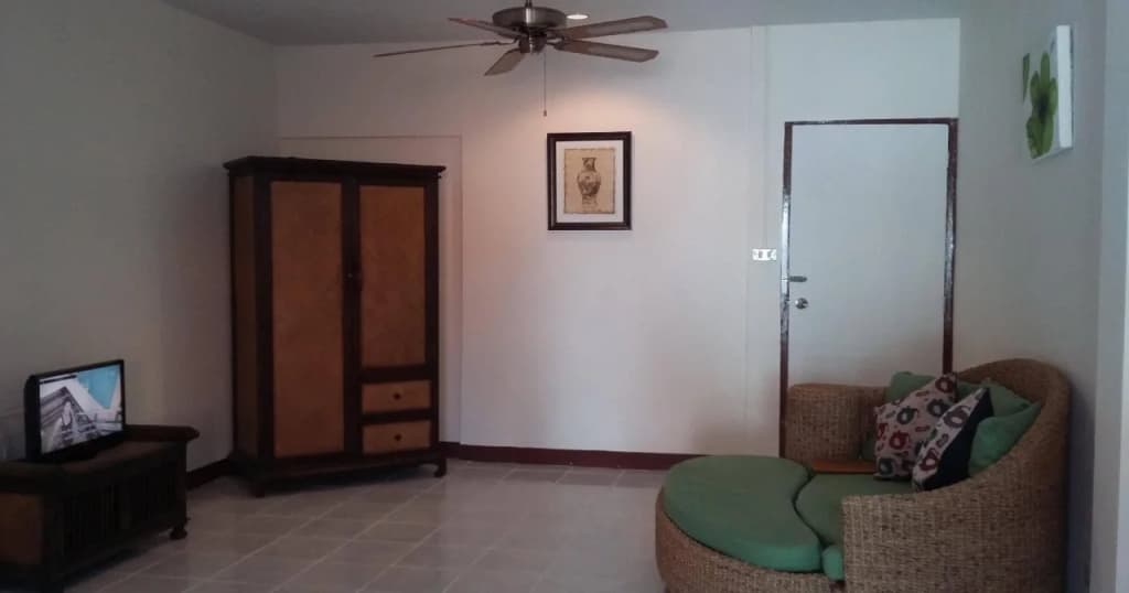 DLanna House - photo 4