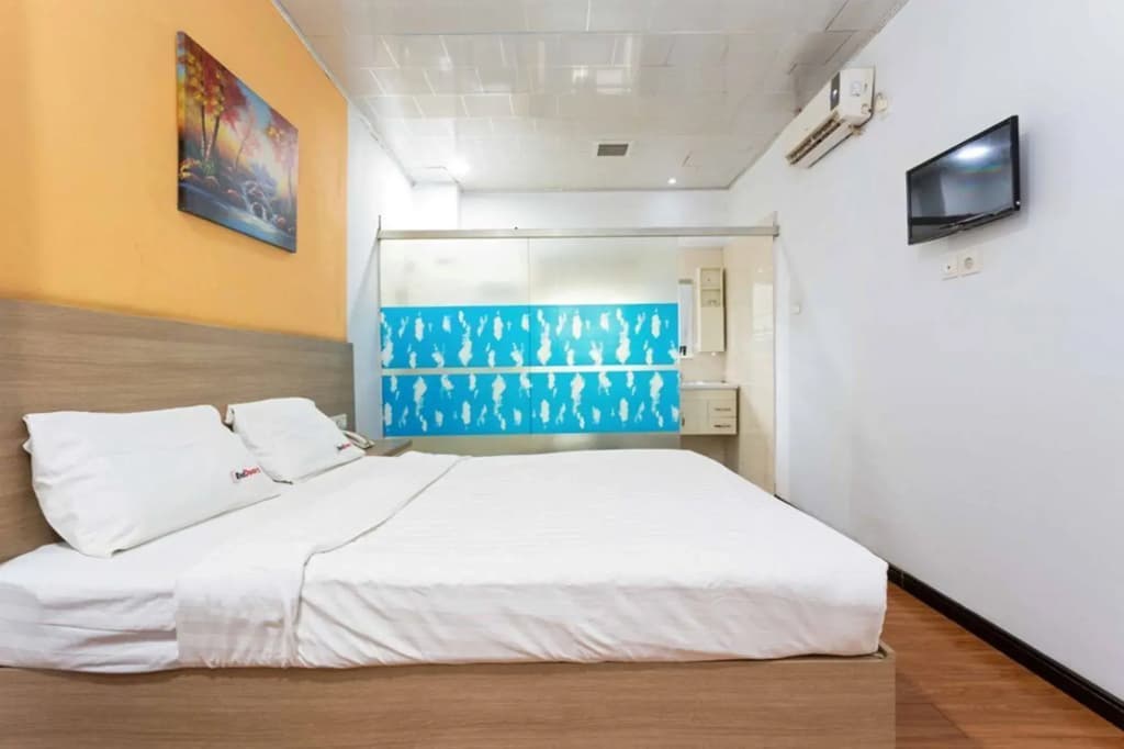 Suba Hotel by RedDoorz - photo 2