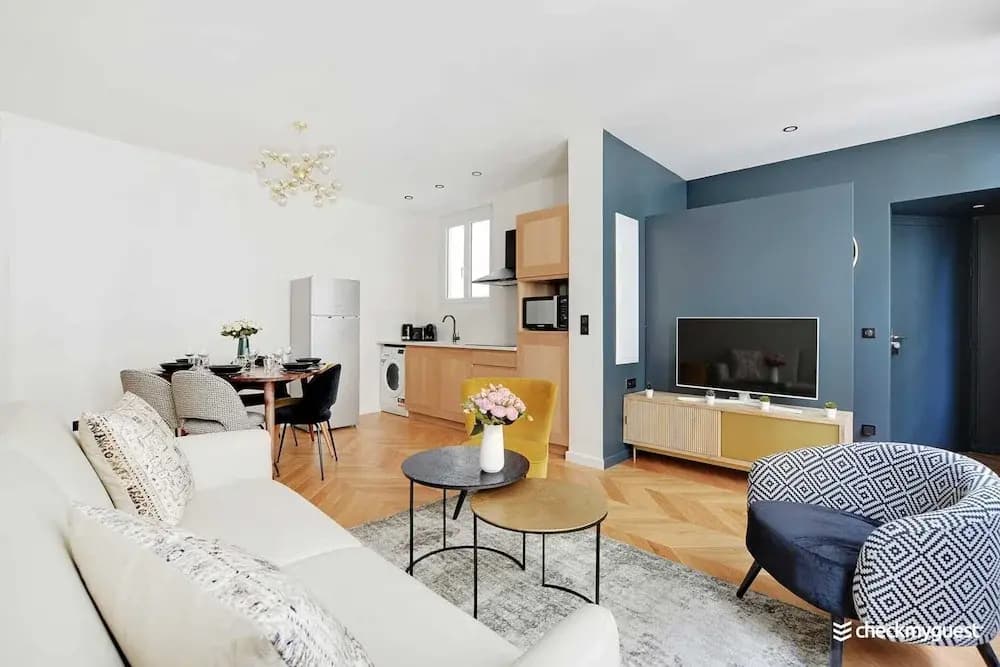 Charming Apartment- 2br/6p - Le Marais - photo 7