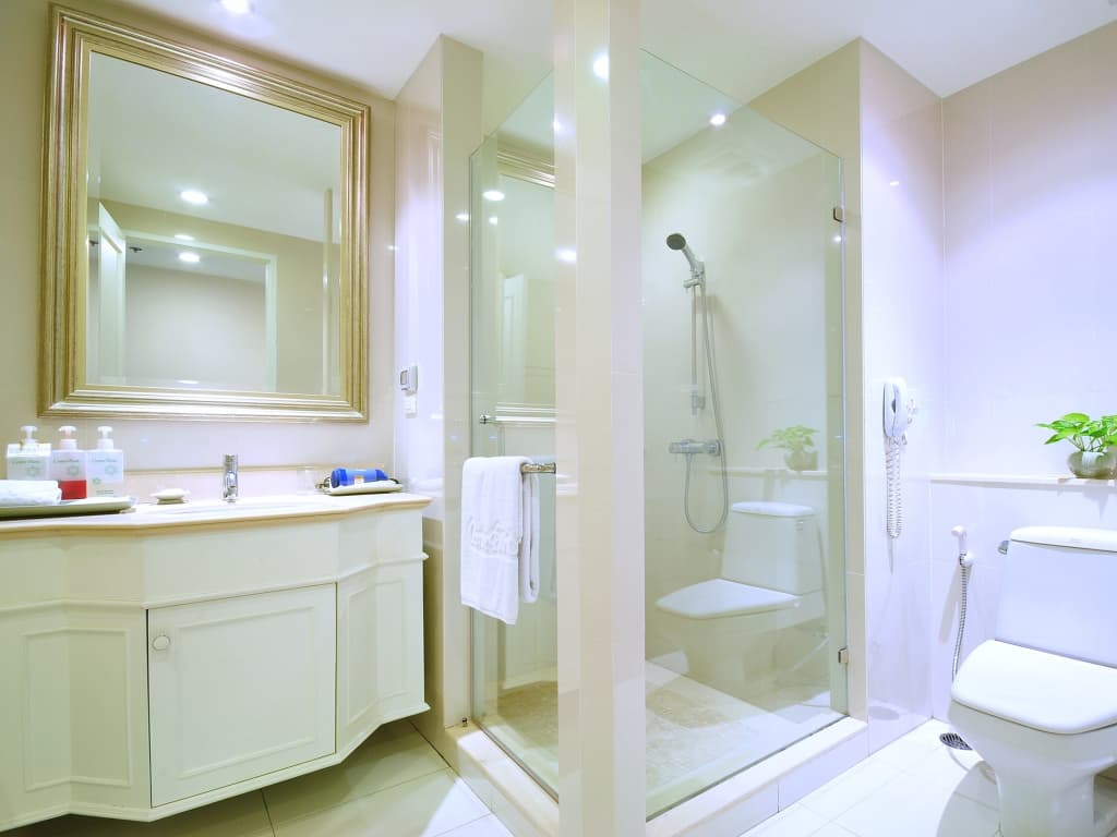 Centre Point Plus Hotel Silom - photo 9