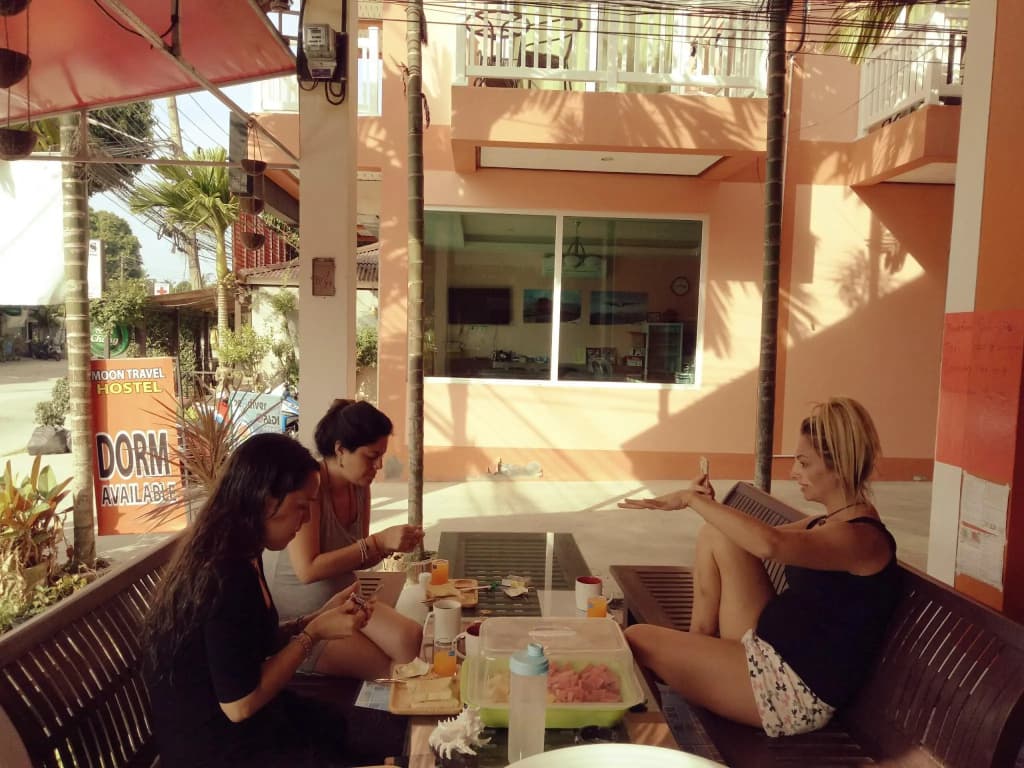 Moon Travel Hostel Koh Phangan - photo 11
