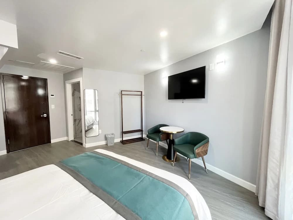 Starlight Hotel - photo 5