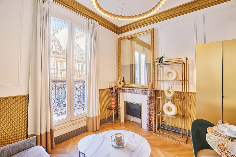Superbe Flat With AC Champs Elysees Av Montaigne - photo 4