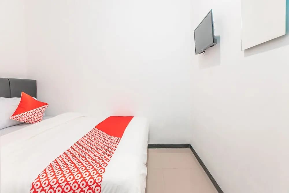 J&b Room Utan Kayu by OYO Rooms - photo 5