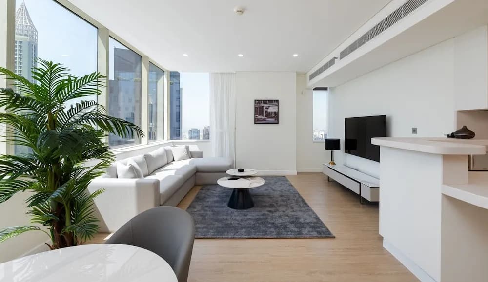 Pristine Difc 2BR w Pool Gym - photo 2