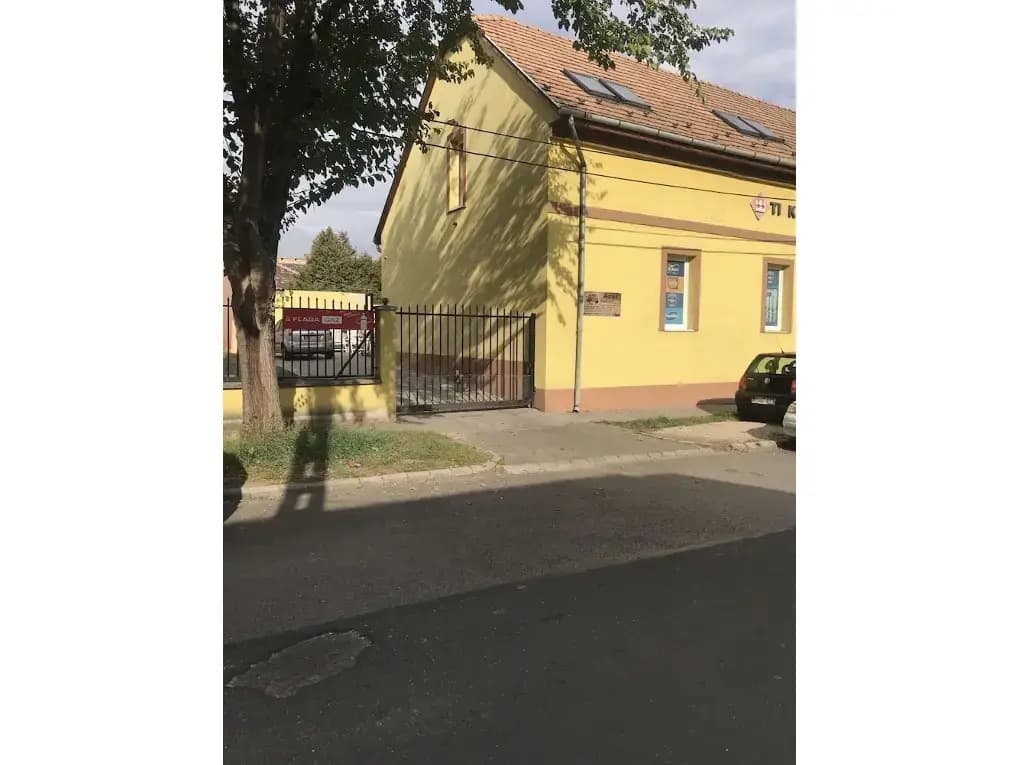 Konvoj szálló - photo 1