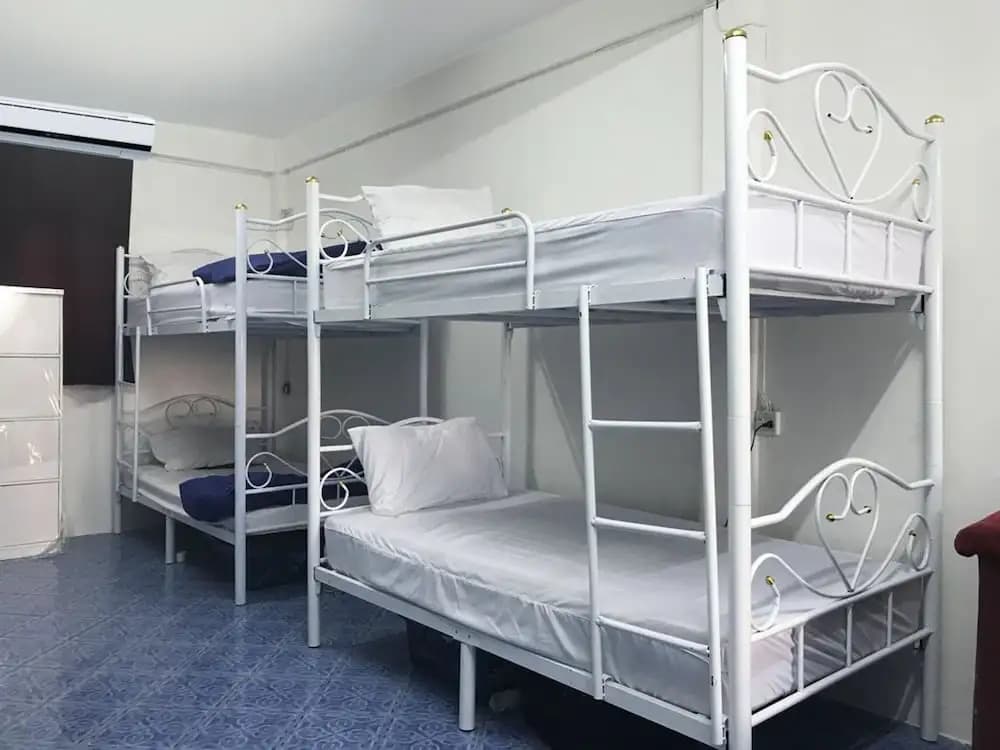Omarthai Hotel - Hostel - photo 4