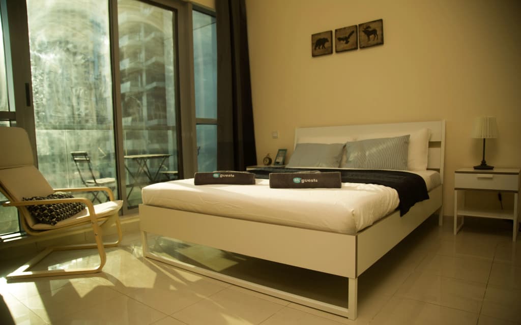 Beautiful Home, Wake Up To Superb Marina Views - photo 3