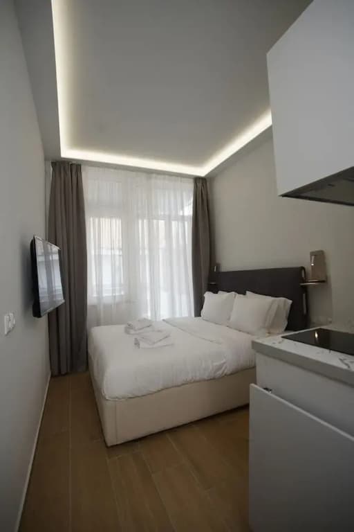 Tip Top Suites - photo 15