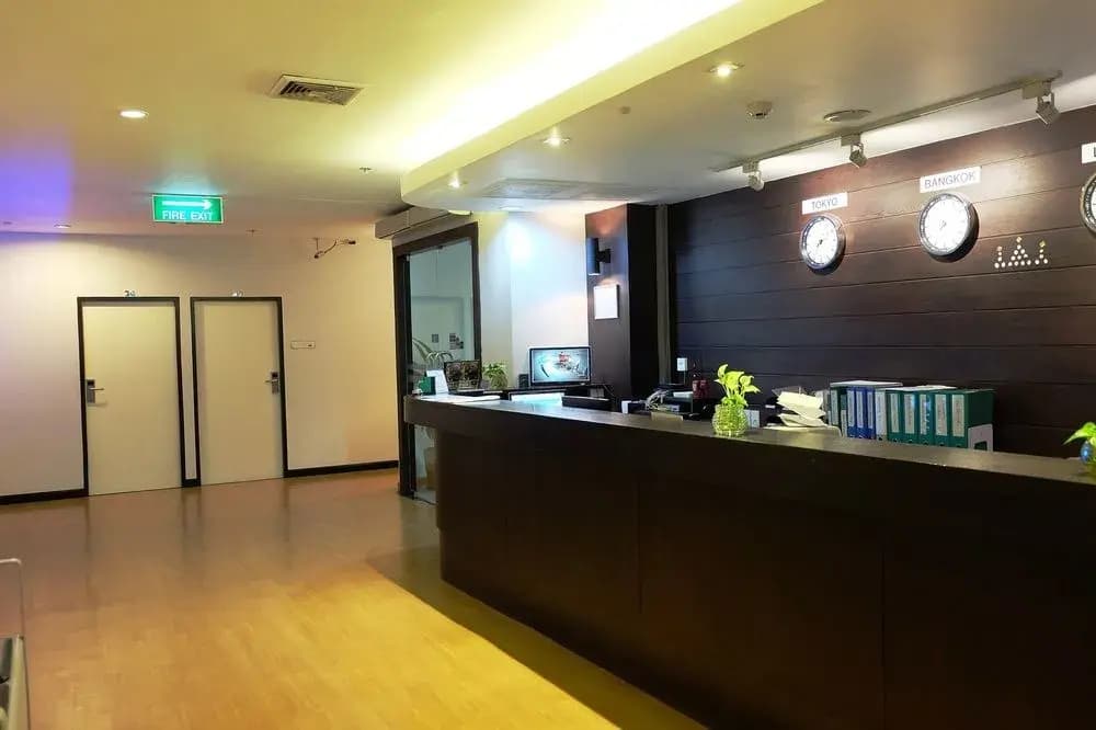 V Place Silom - photo 29
