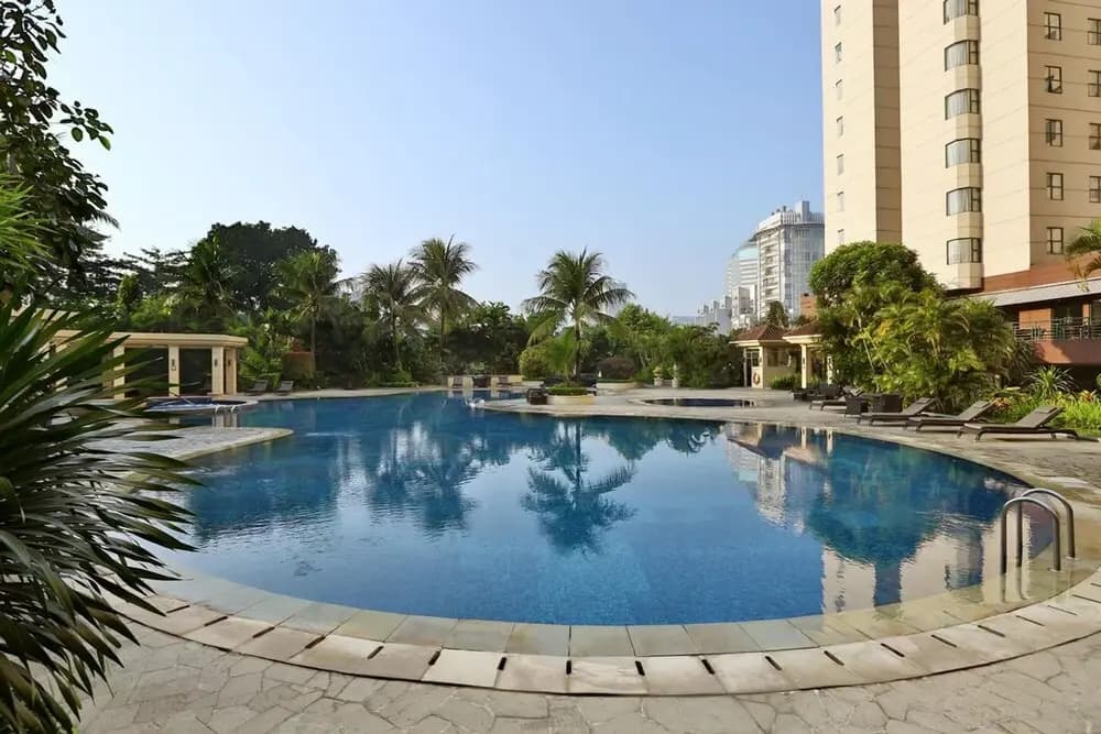 Best Place And Spacious 3Br At Sudirman Tower Condominium Apartment - photo 10
