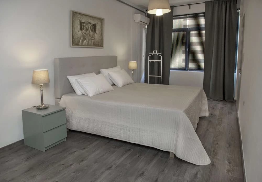 Superb Flat Close to Ancient Agora by GHH - photo 3