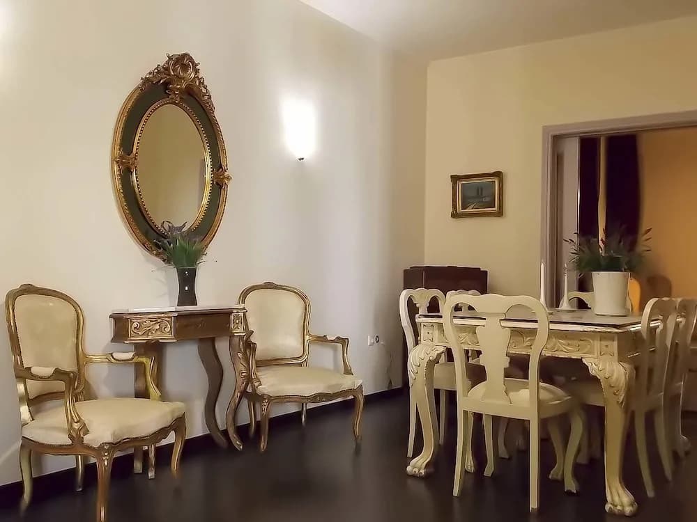 Athens Stylish Apartment - photo 15