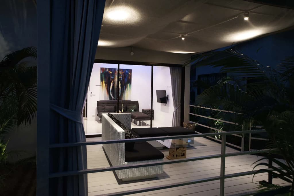CoconutsPalm Resort - photo 8