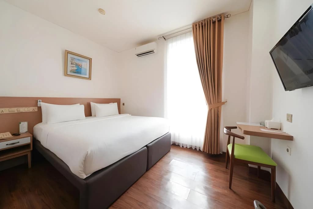Heef Hotel Pasar Baru - photo 28