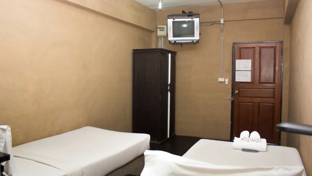 B2 Santitham Boutique and Budget Hotel - photo 6