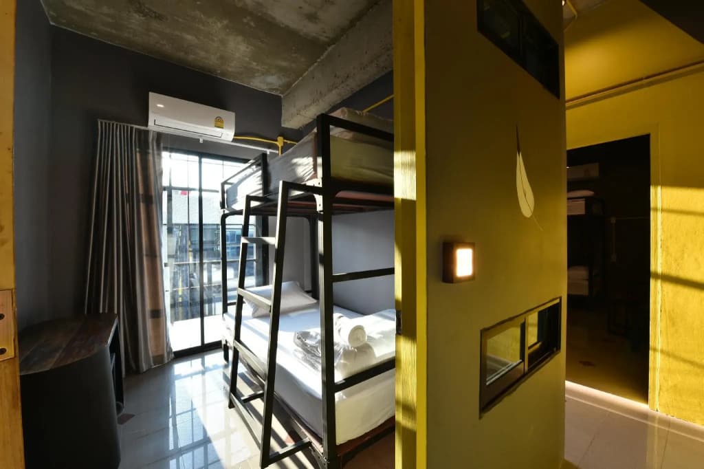 248 Street Hostel - photo 5