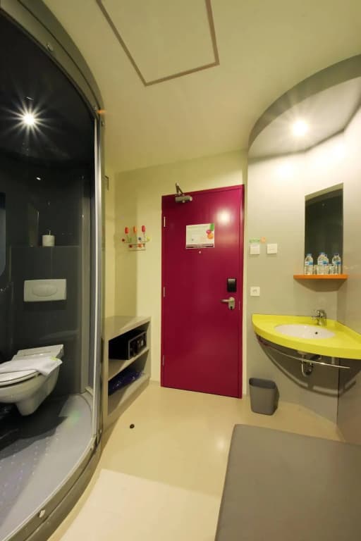 POP! Hotel Kuta Beach Bali - photo 8