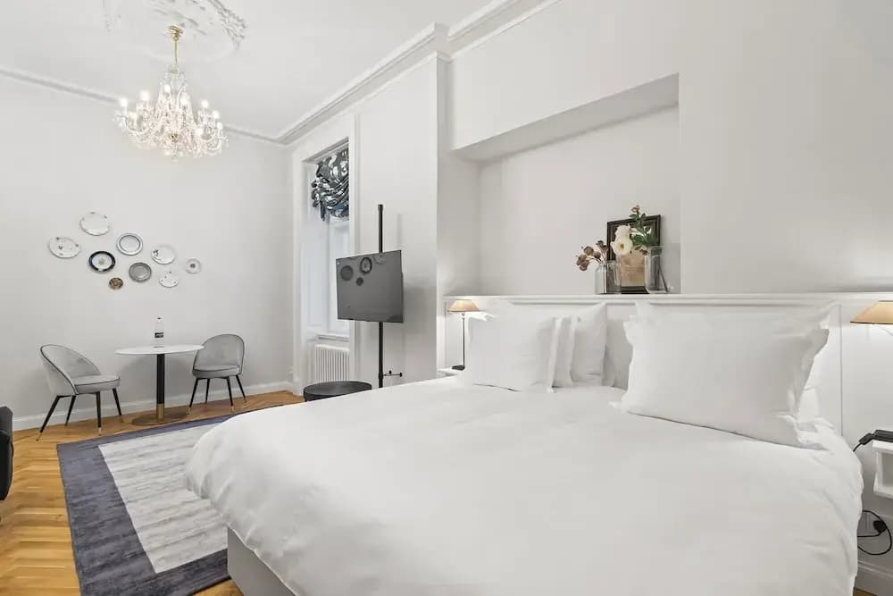 Vodičkova Luxury Suites - photo 3