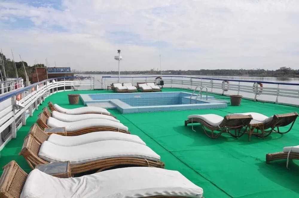 Diamond ship Hotel - photo 9